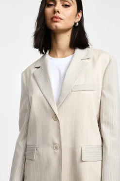 Blazer con botones y rayas