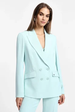 Blazer con cierre cruzado