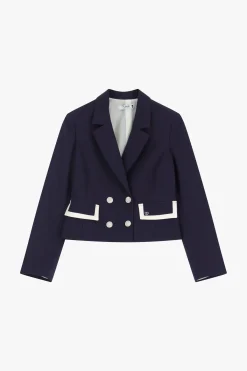 Blazer corto con botones y bolsillos en contraste