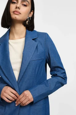 Blazer efecto denim con cierre de un botón