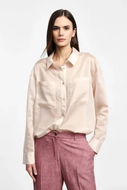 Camisa clásica de manga larga con bolsillos