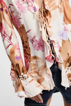 Camisa con estampado y manga larga