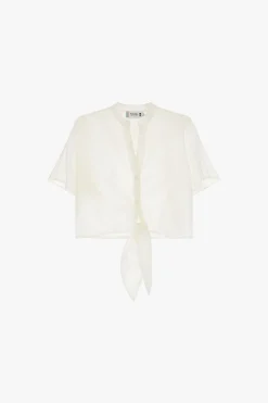 Camisa corta con nudo delantero