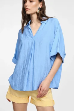 Camisa de manga corta con cuello