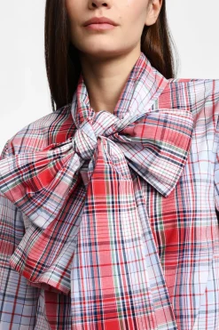 Camisa de manga larga con lazo