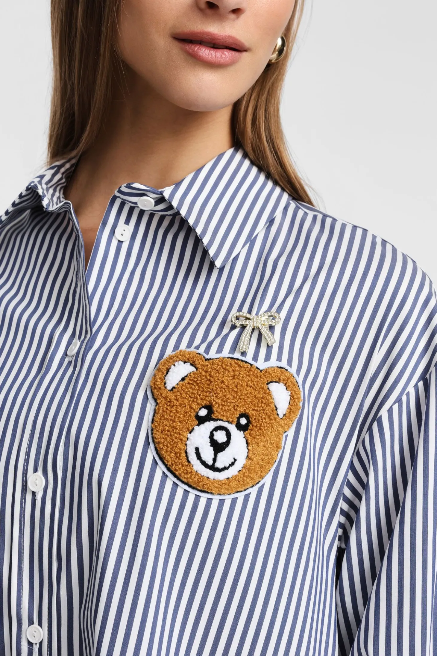Camisa de rayas con botones