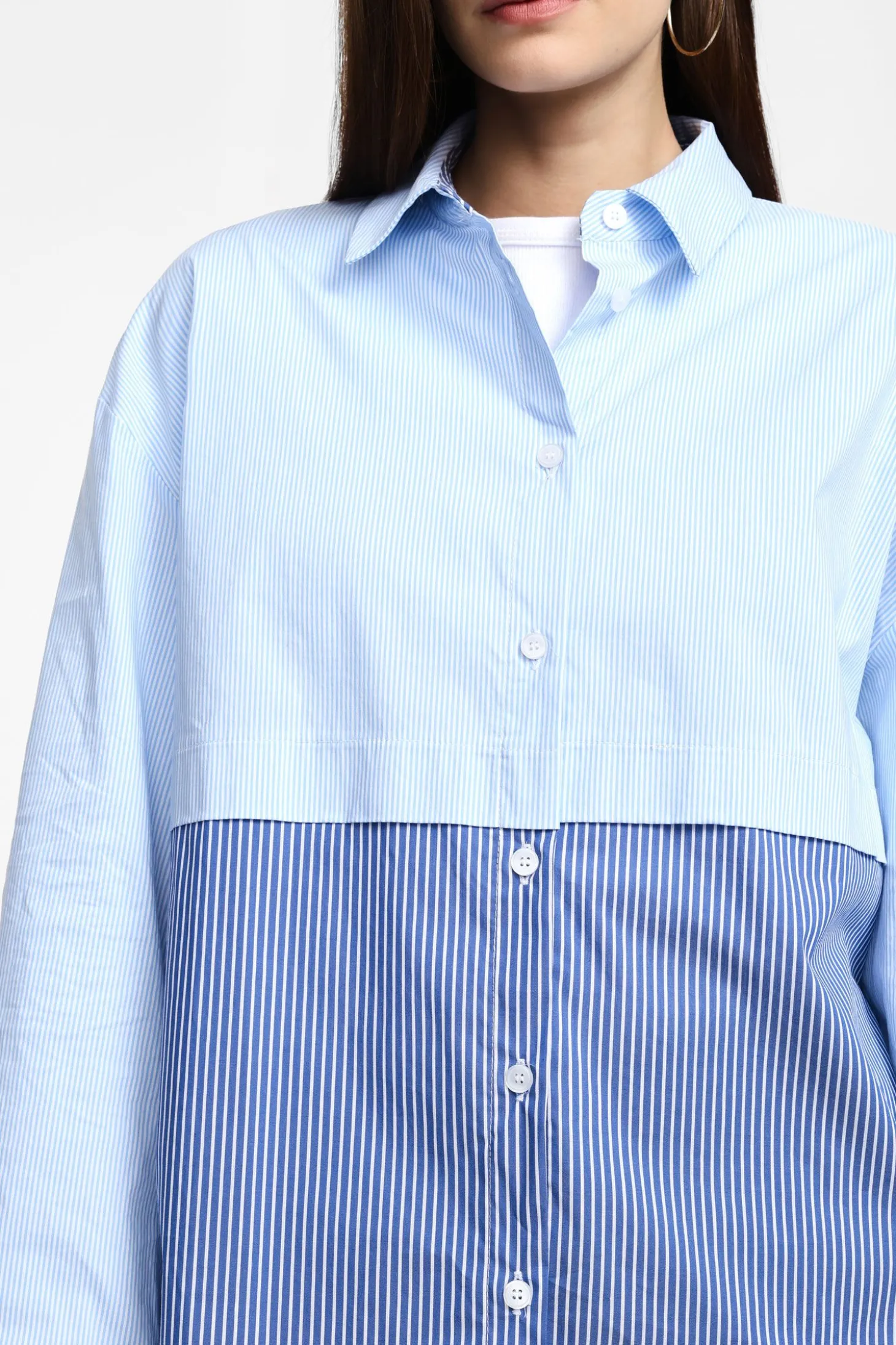 Camisa de rayas con botones