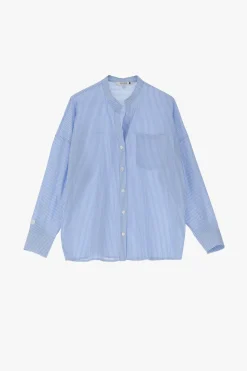 Camisa de rayas con cuello mao