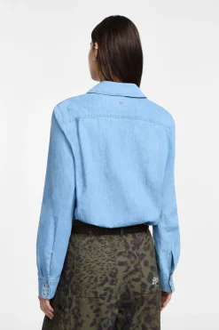 Camisa vaquera abotonada con bolsillo