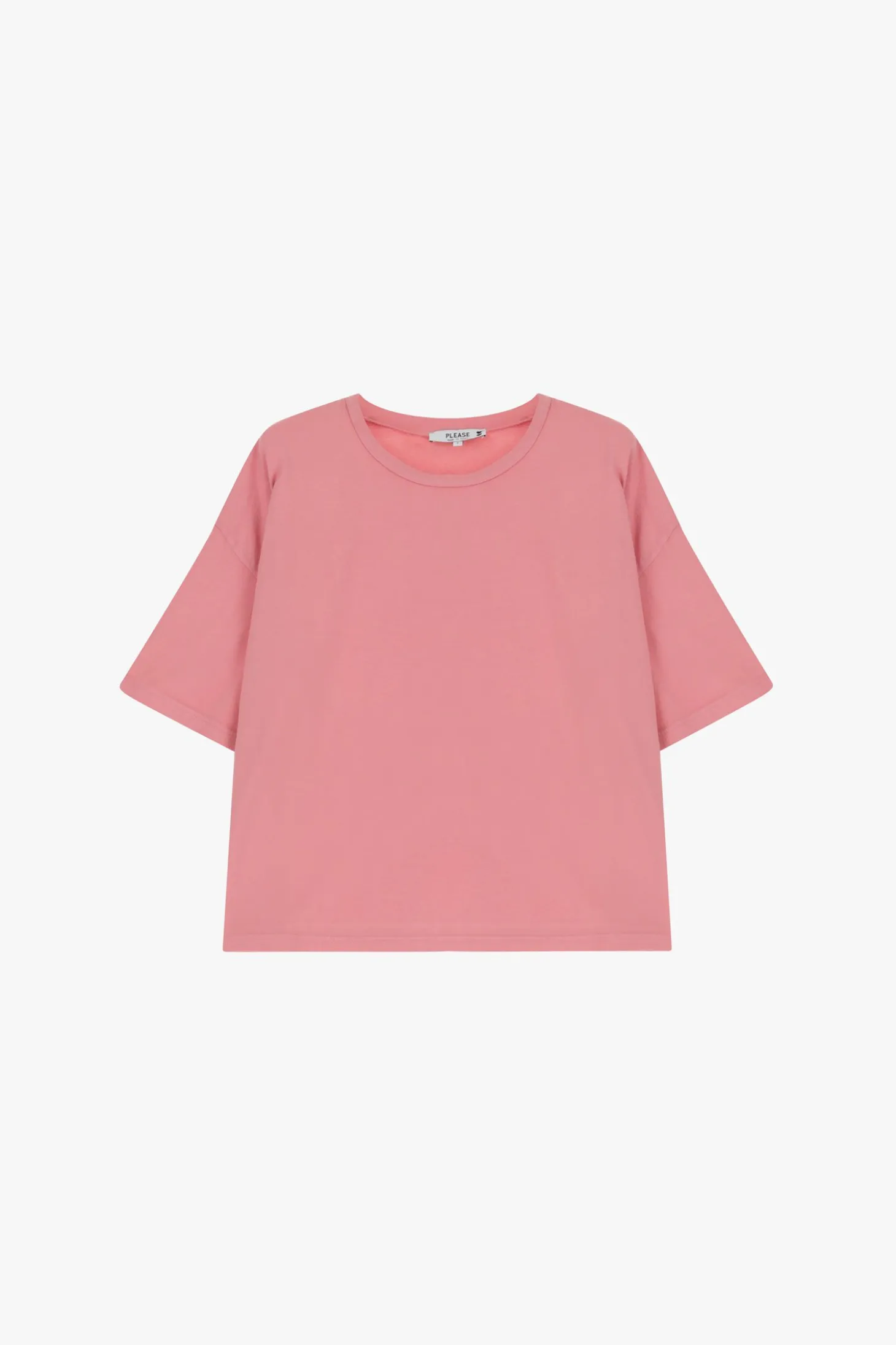 Camiseta con mangas cortas y cuello redondo