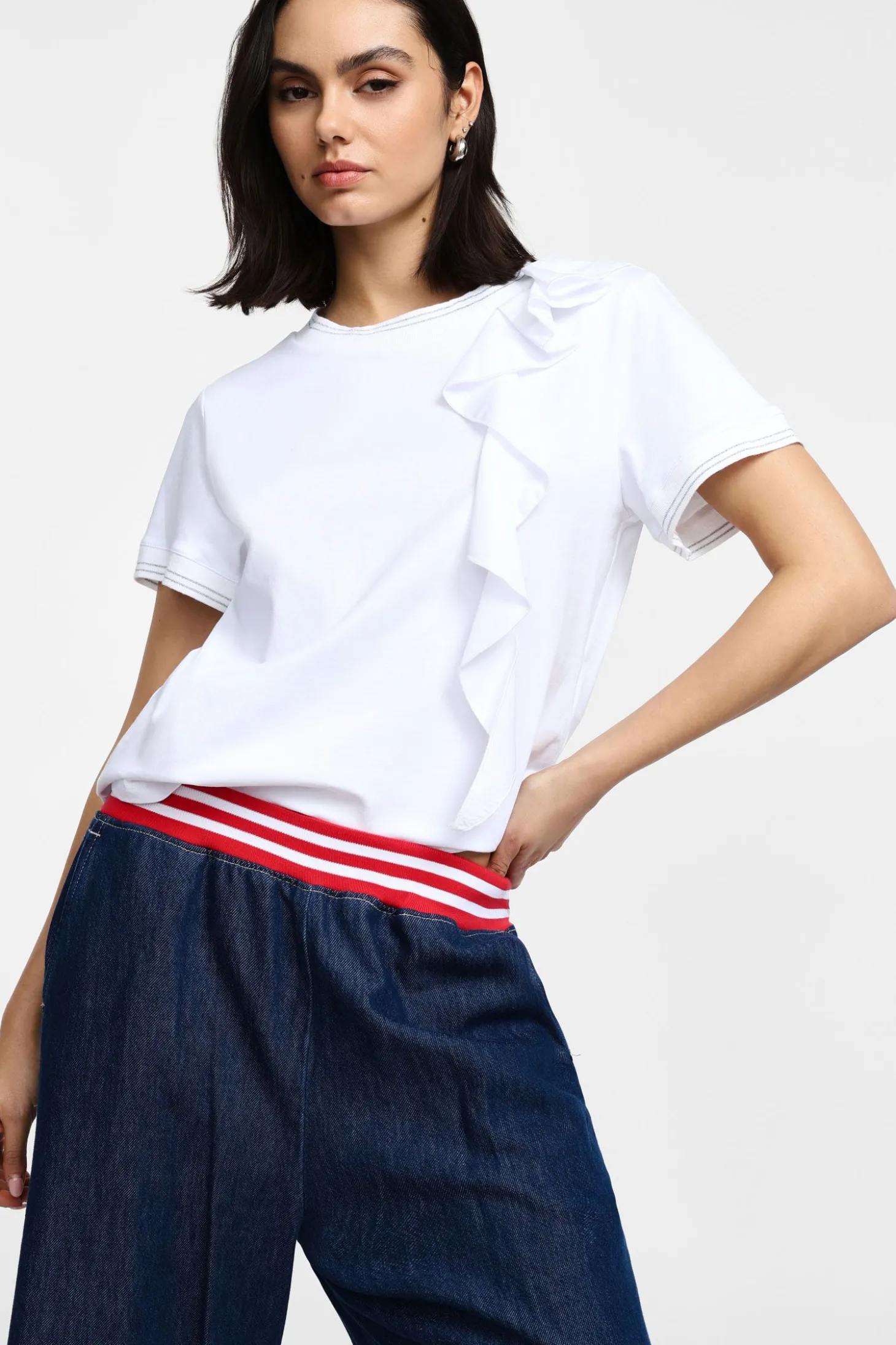 Camiseta de manga corta con volante