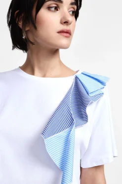 Camiseta manga corta con volante