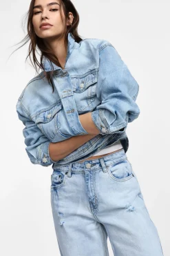 Chaqueta de denim con botones