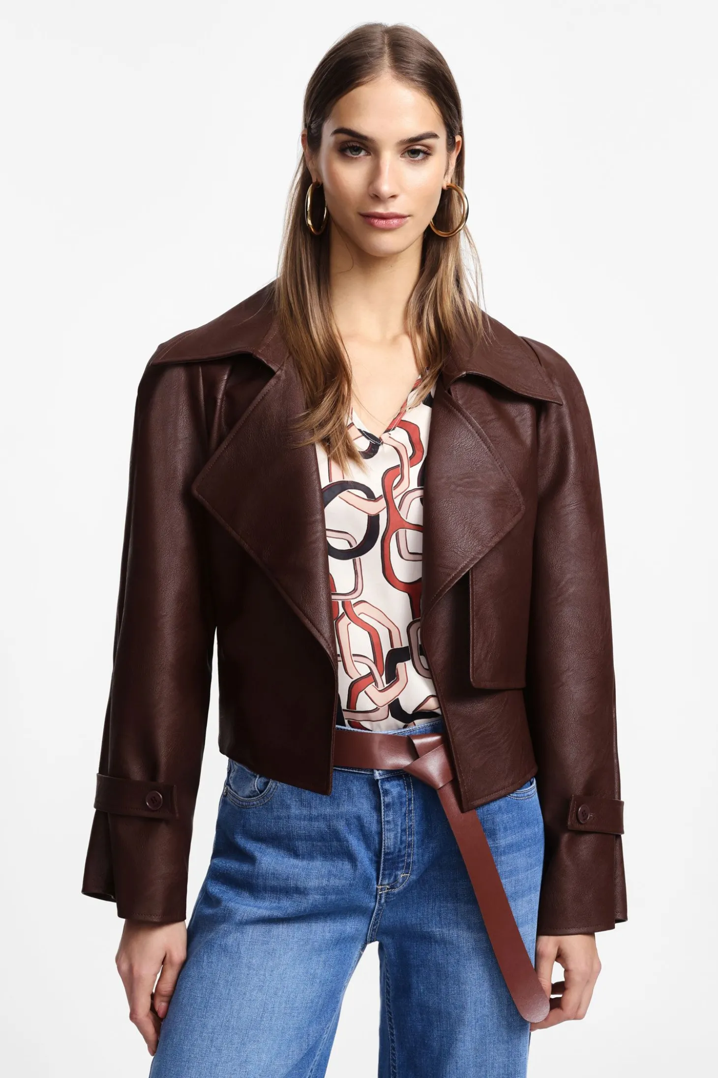 Chaqueta de piel con doble botonadura
