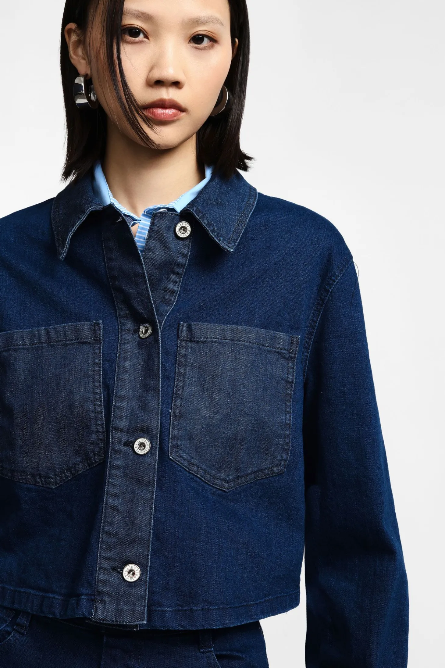 Chaqueta denim con cierre frontal