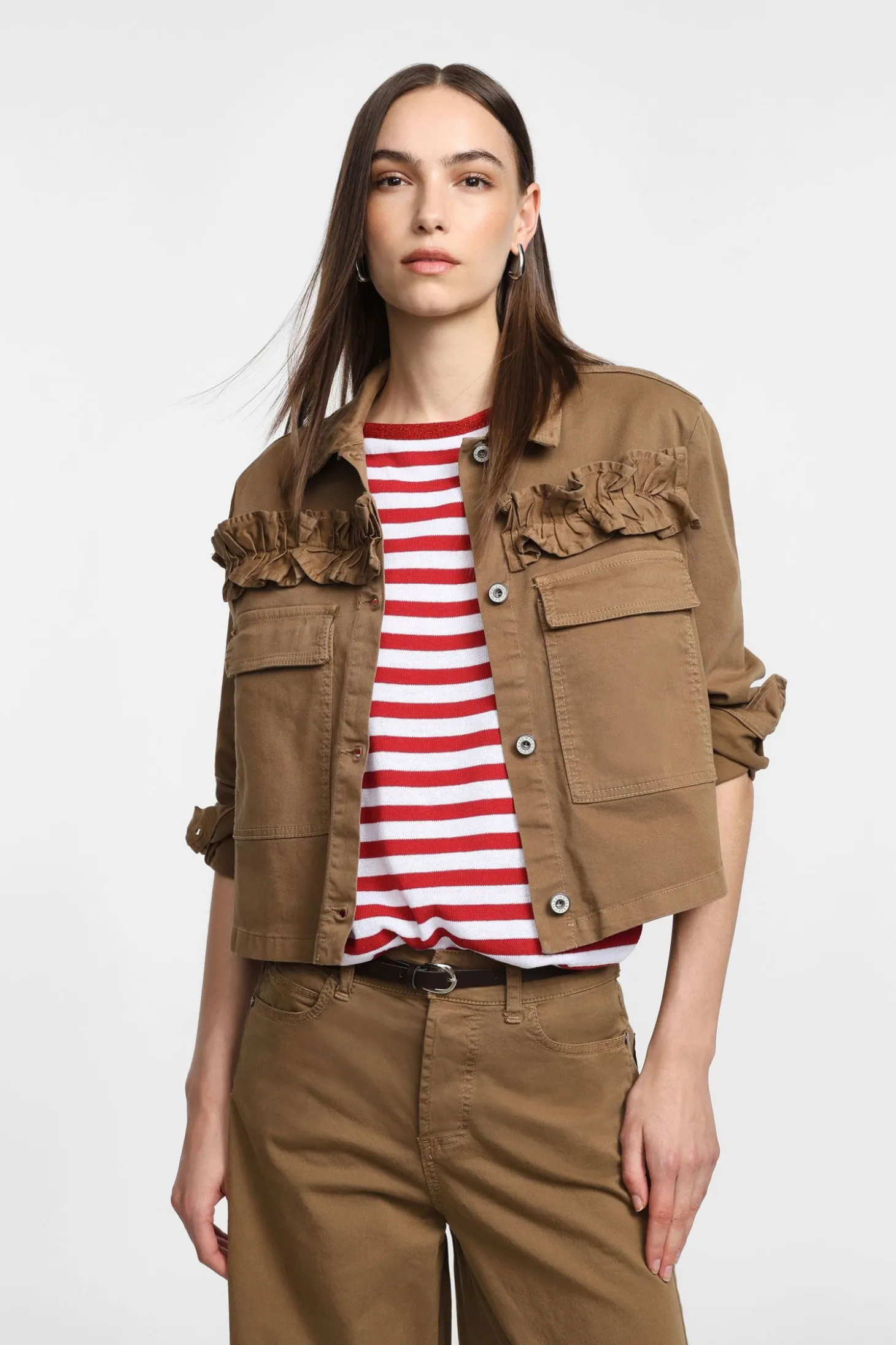 Chaqueta estilo camisa con botones