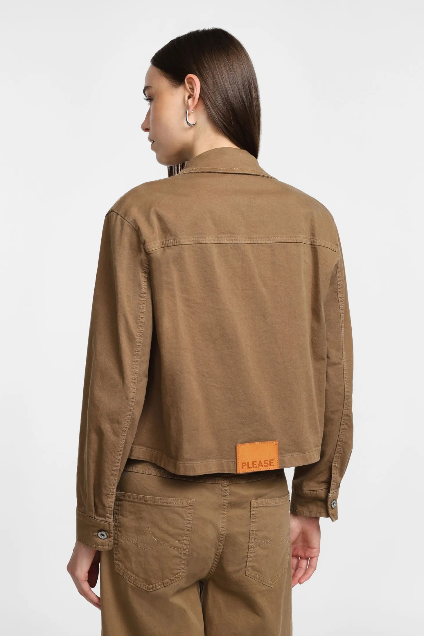 Chaqueta estilo camisa con botones