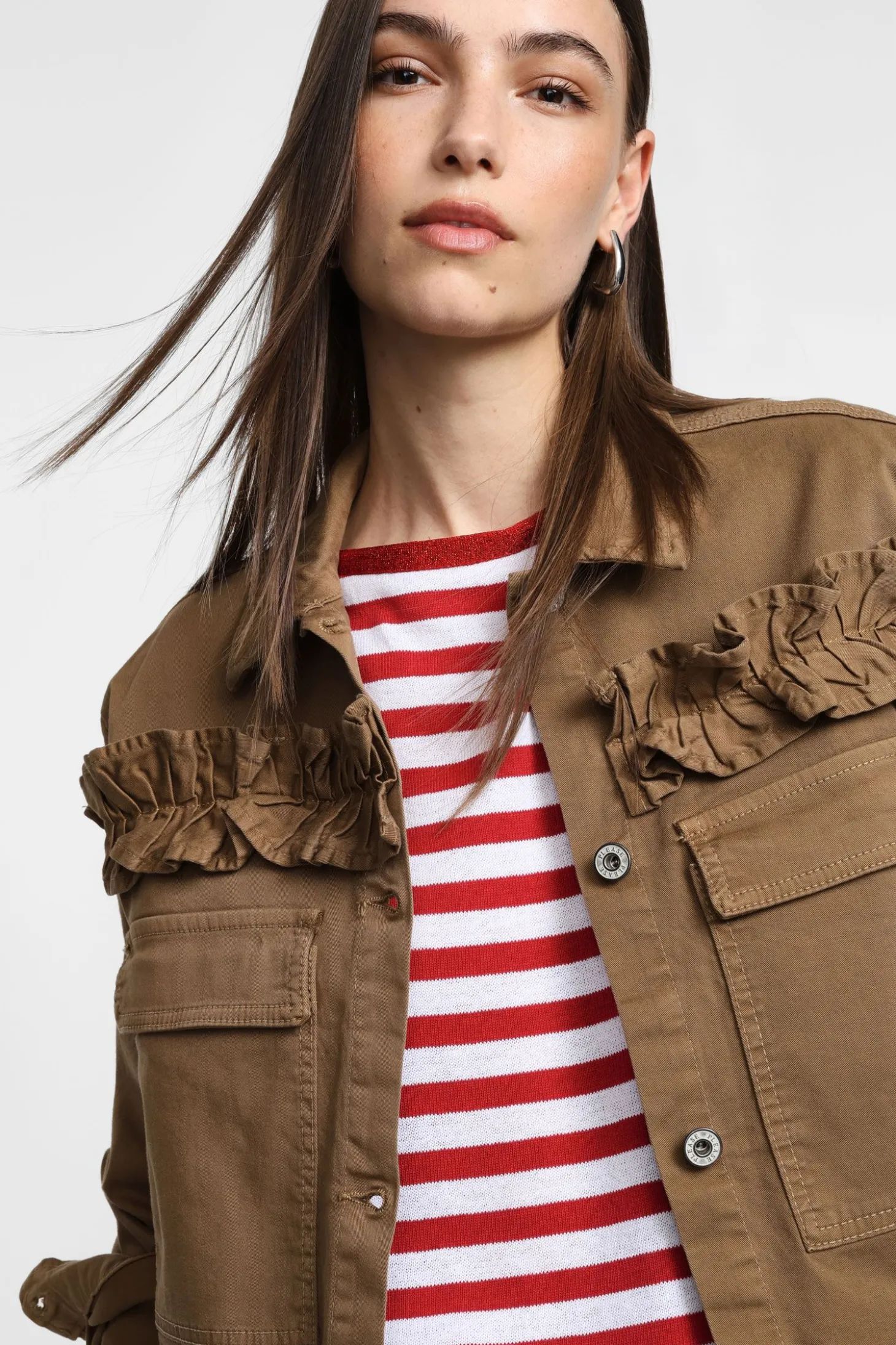 Chaqueta estilo camisa con botones