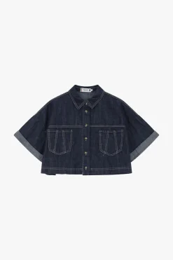 Chaqueta vaquera corta con botones