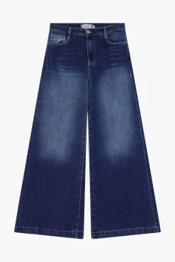 Jeans a gamba ampia e svasata
