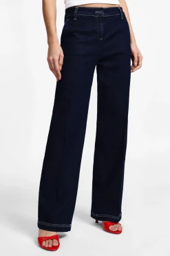 Jeans a gamba dritta con vita media