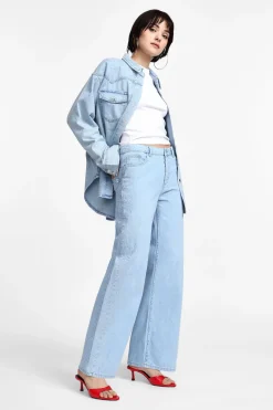 Jeans a gamba larga con vita alta