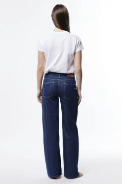 Jeans a gamba larga con vita media
