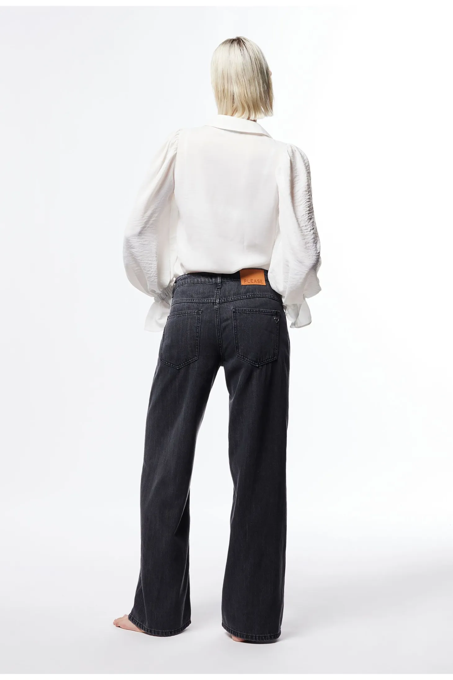 Jeans a gamba larga con vita bassa
