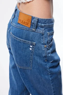 Jeans a sigaretta con microrotture