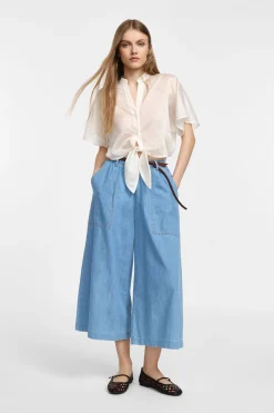 Jeans ampi a vita alta