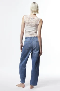 Jeans ampi paperbag con cuciture