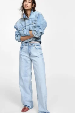 Jeans délavé a gamba larga vita alta