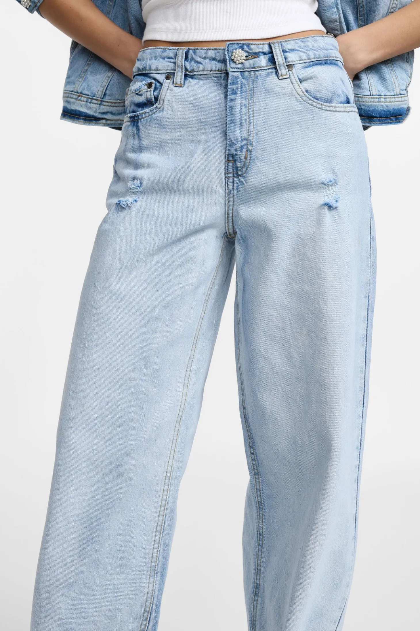 Jeans délavé a gamba larga vita alta