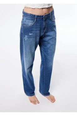 Jeans dritti con microrotture