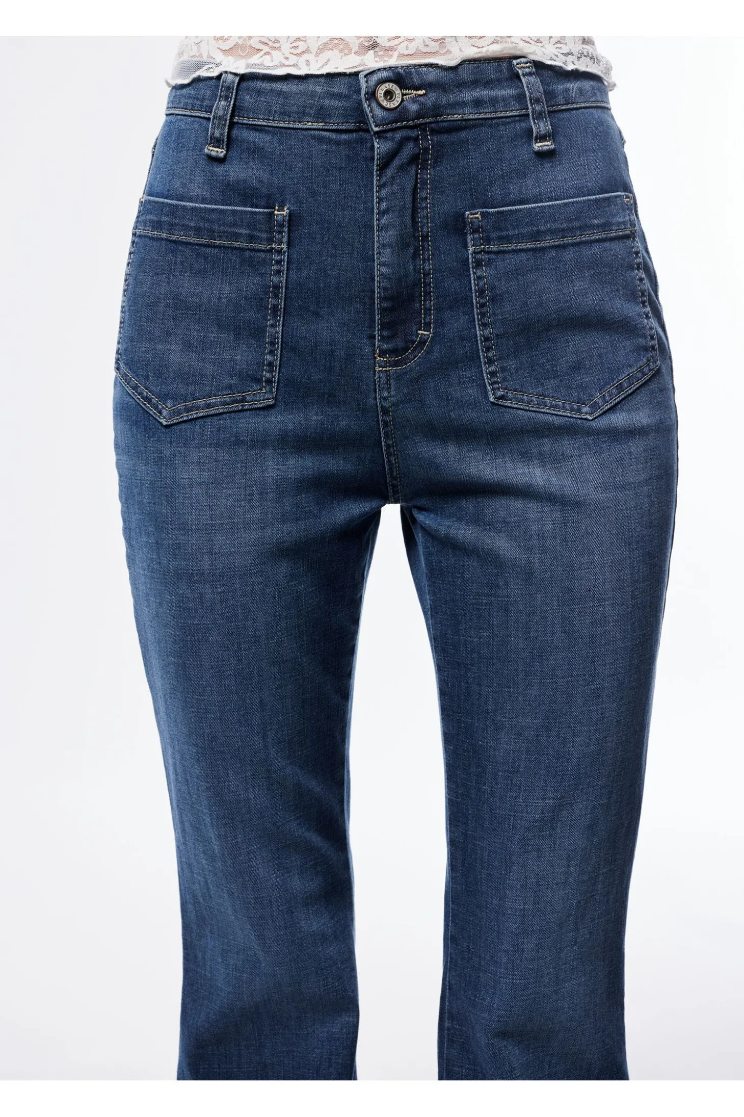 Jeans flare con vita alta e tasche