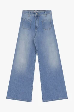 Jeans flare con vita media e tasche