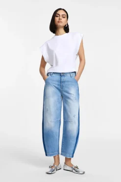 Jeans tapered con dettagli colorblock
