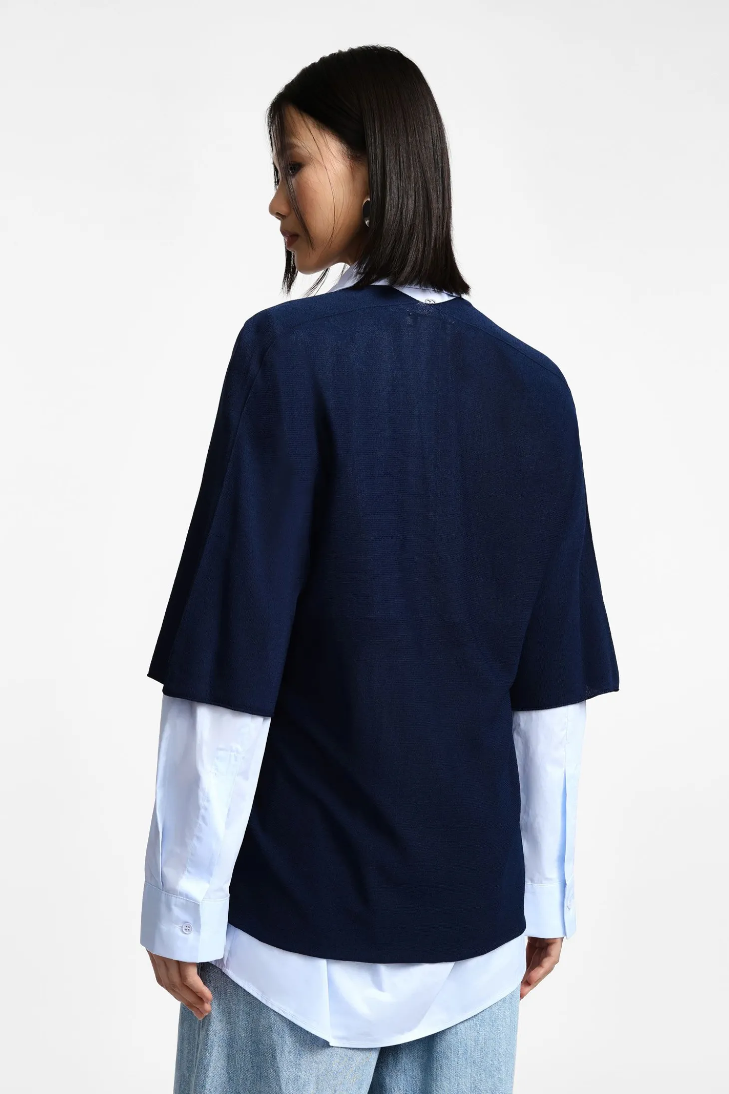 Jersey liso con escote de pico