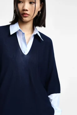 Jersey liso con escote de pico