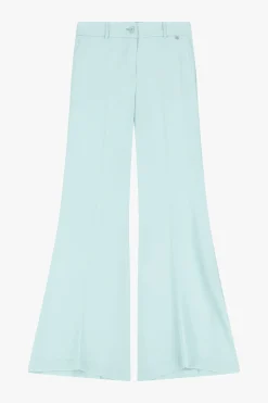 Pantalones acampanados tiro alto
