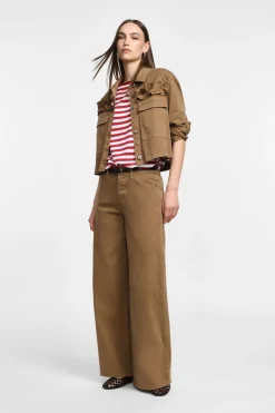 Pantalones anchos con cinturón