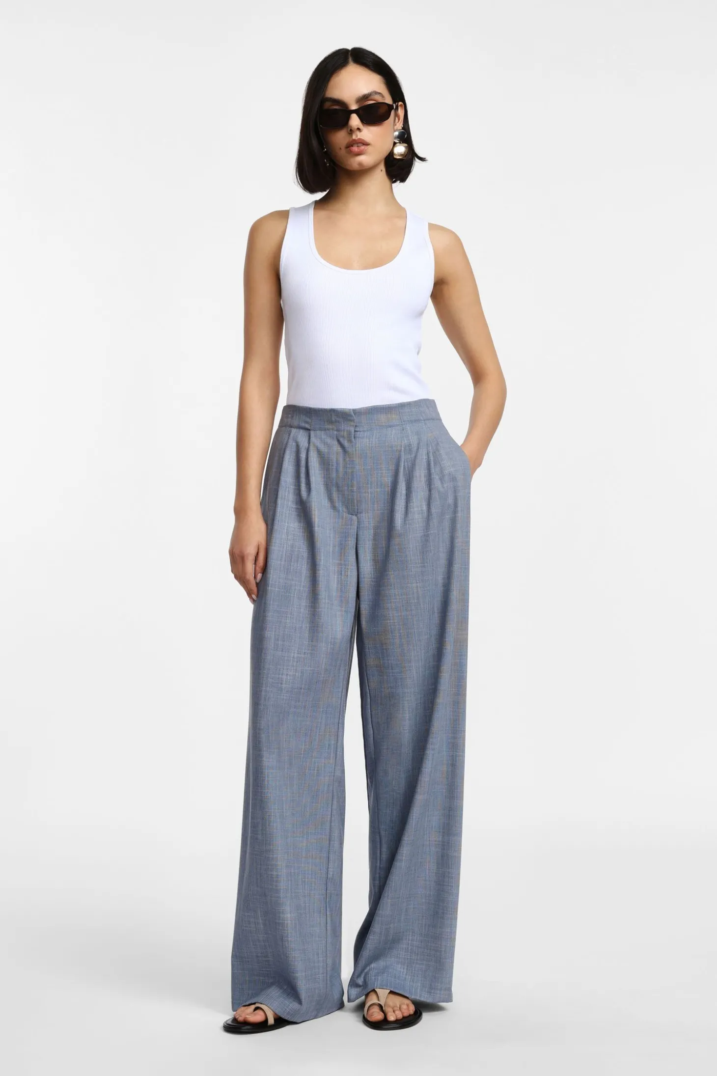 Pantalones anchos de cintura alta