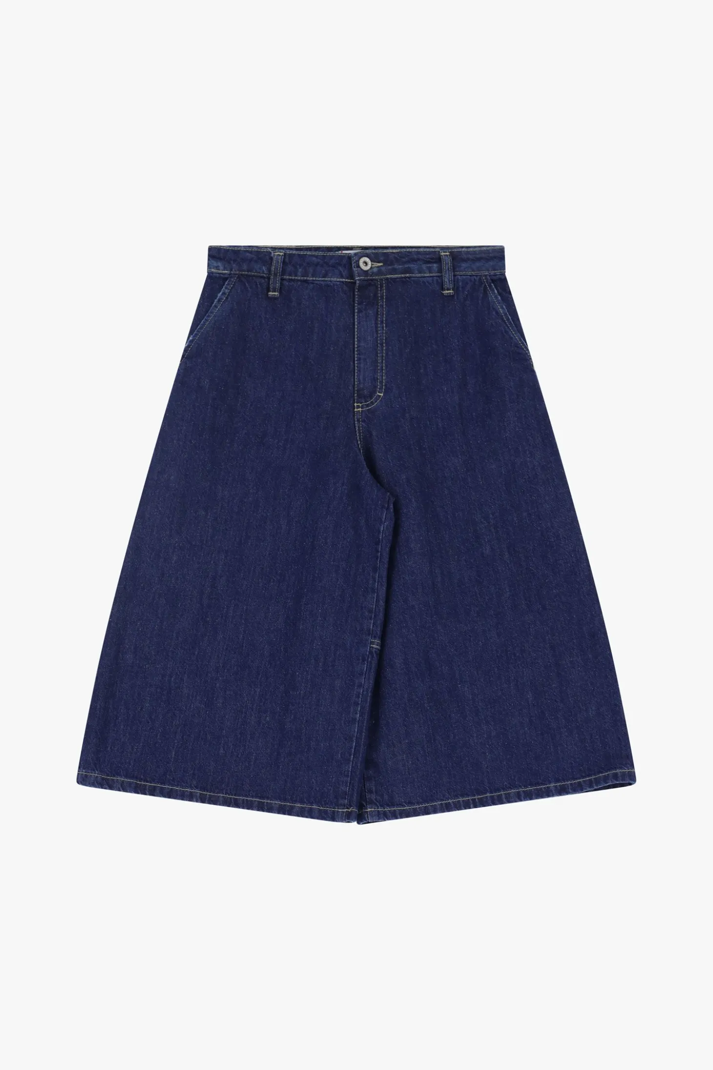 Pantalones cortos con bolsillos altos