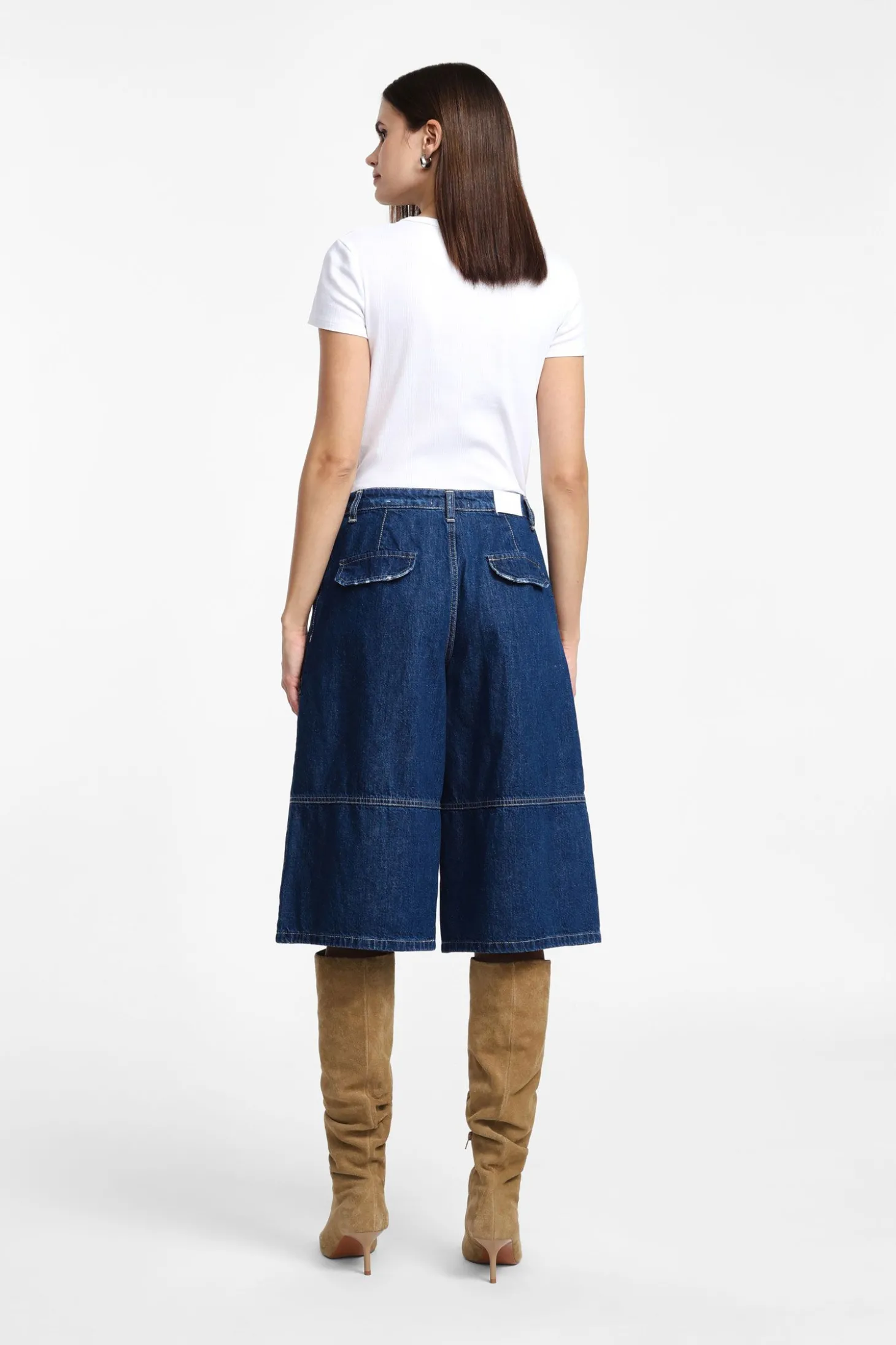 Pantalones cortos con bolsillos altos