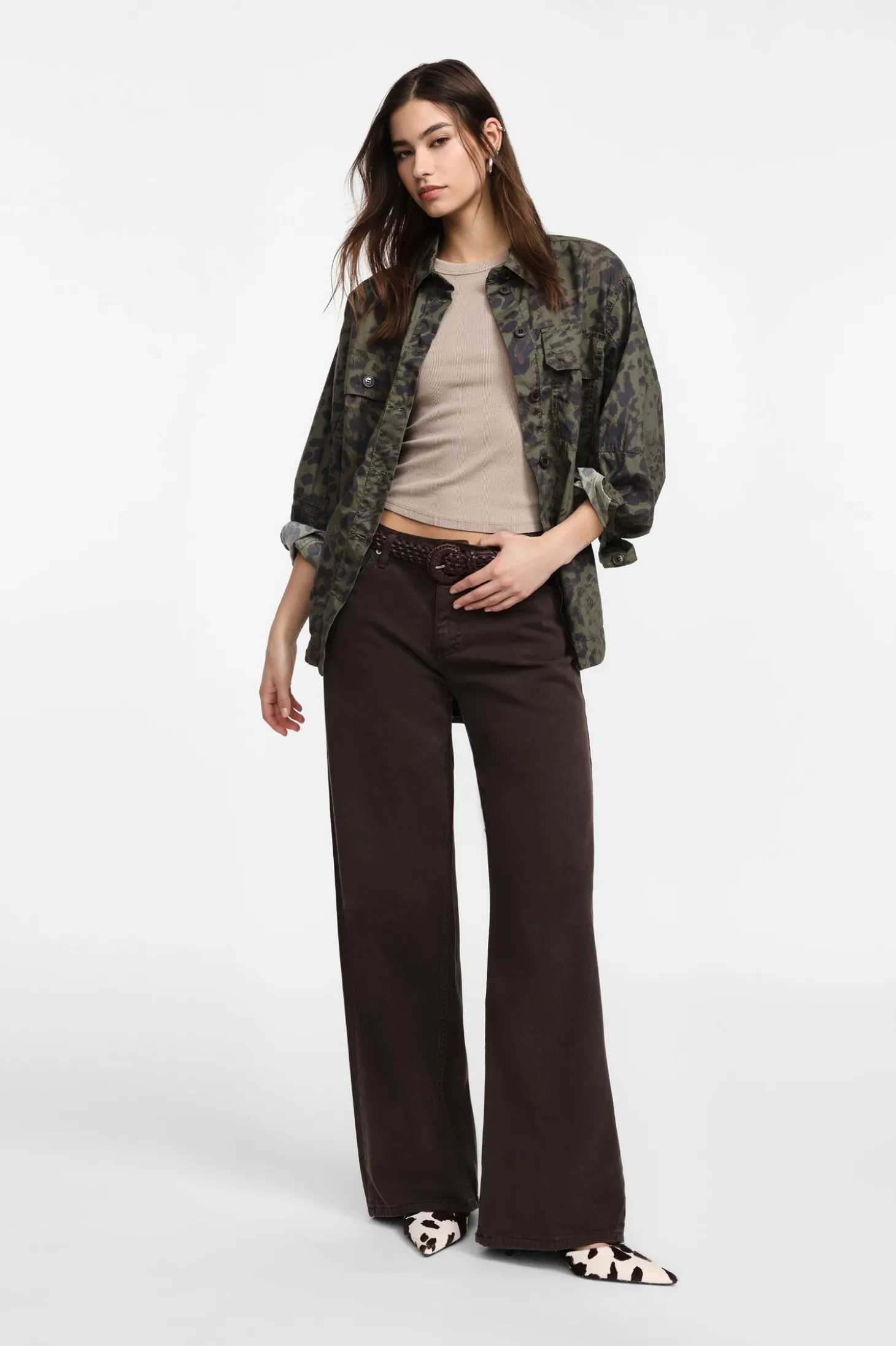 Pantalones de pierna ancha medios