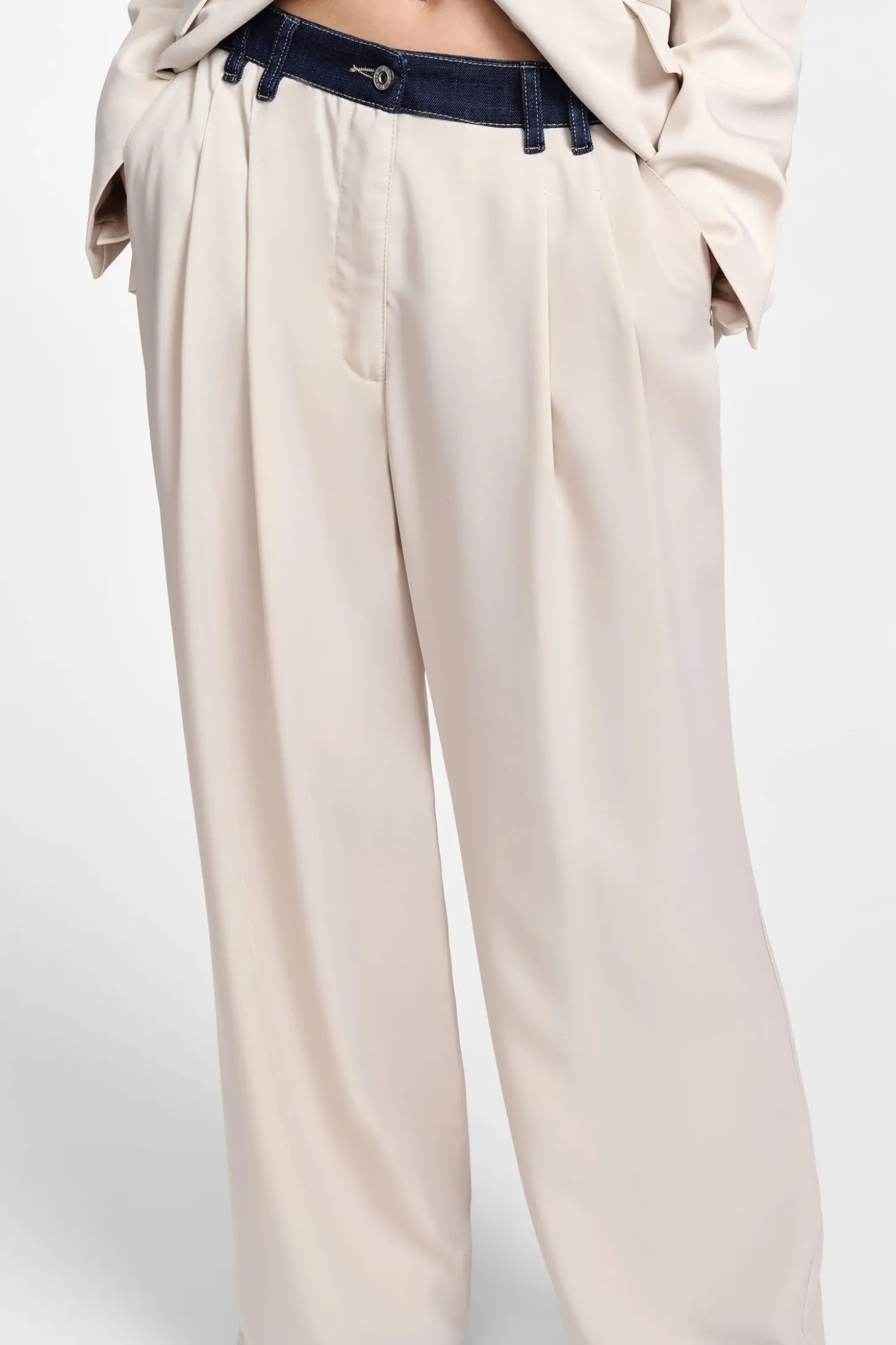 Pantalones de pierna ancha alta