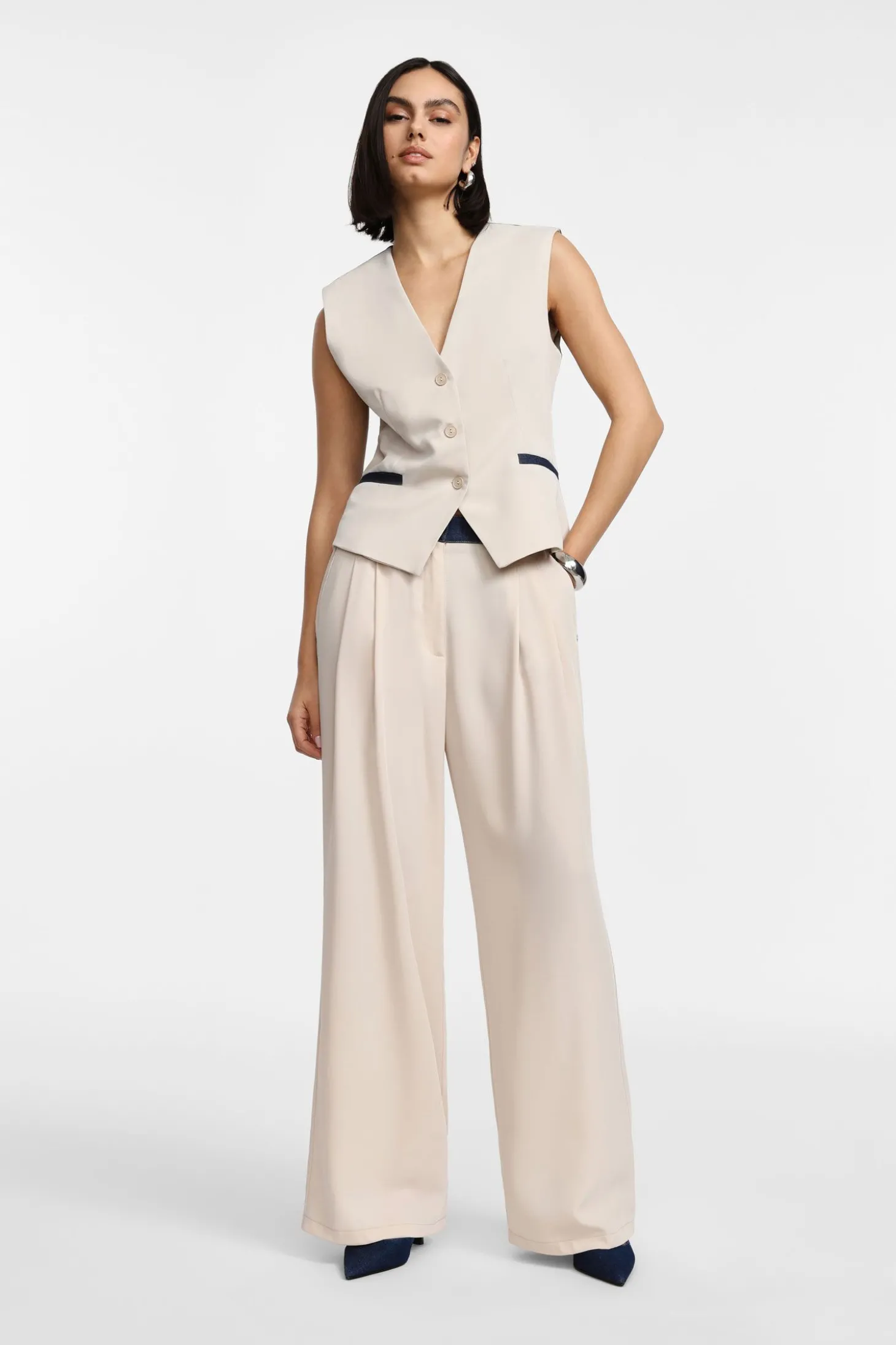 Pantalones de pierna ancha alta