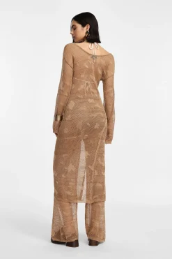 Pantalones perforados de pierna ancha