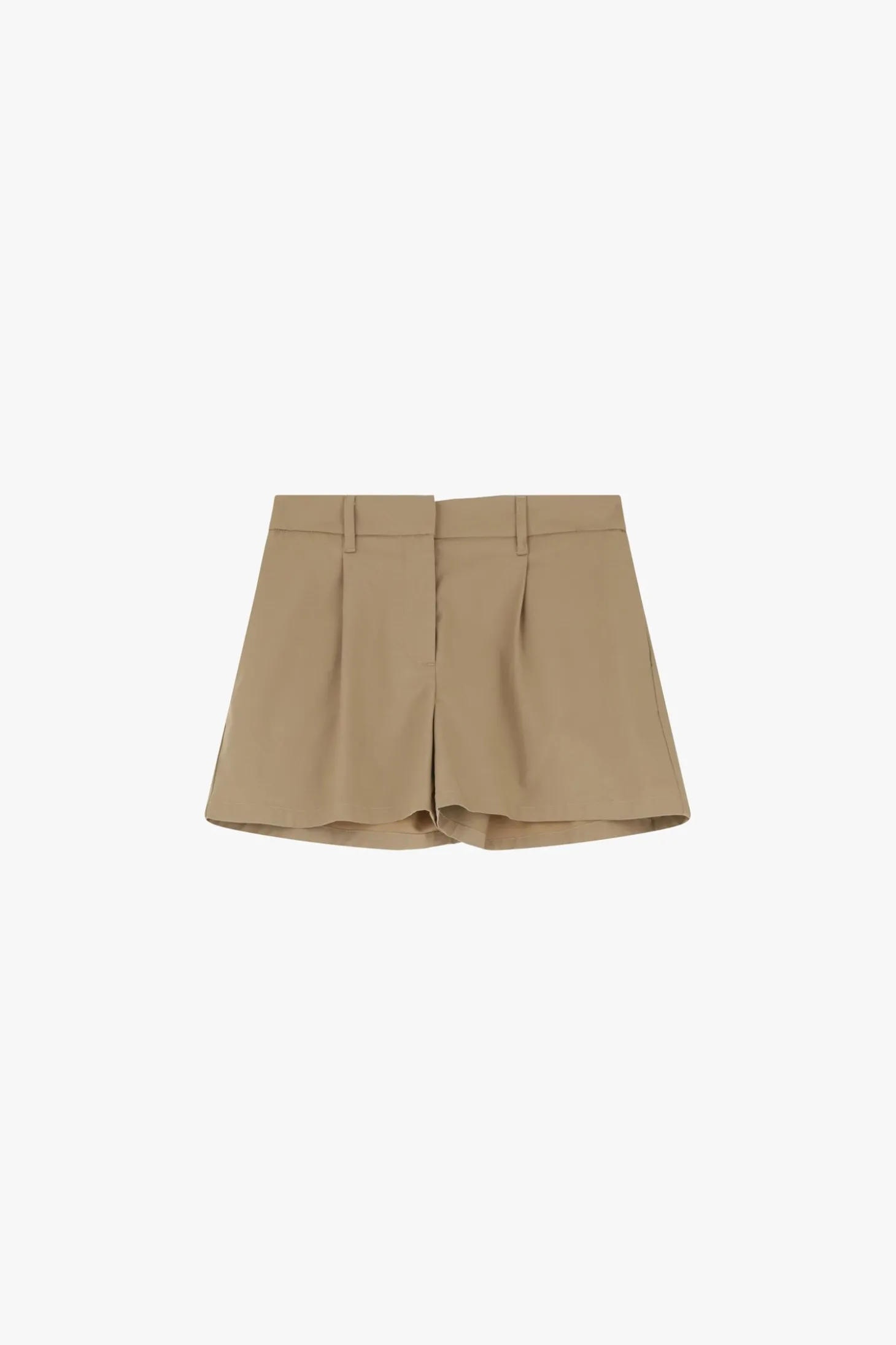 Shorts con cinturón y bolsillos verticales