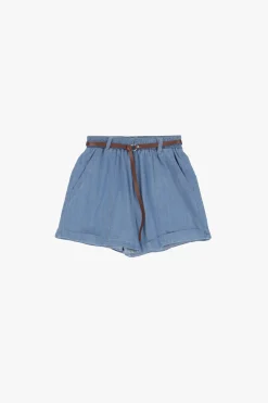 Shorts regulares con cinturón incluido